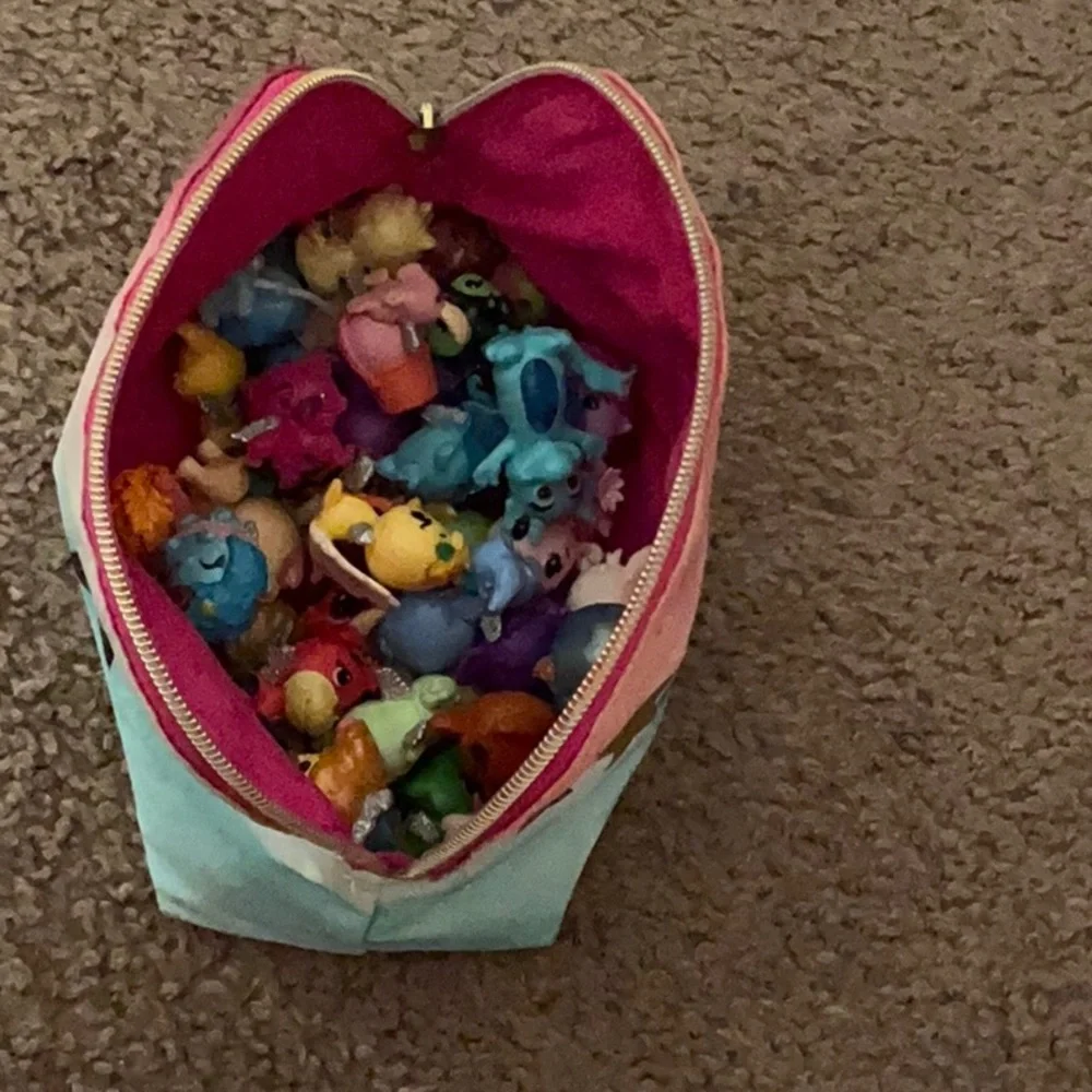 Colorful Star Pattern Pouch - Picture 3 of 3